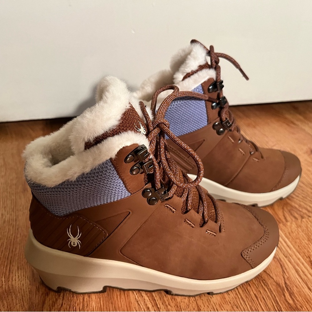 Spyder Women's Brown and White Winter Boots